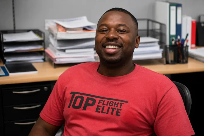 Eian Burton: Assistant Basketball Coach Bio
